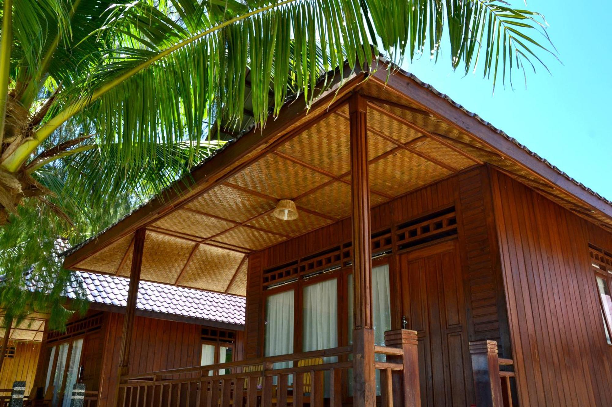 Bolilanga Island Resort - Togean Island Angkayo Екстериор снимка